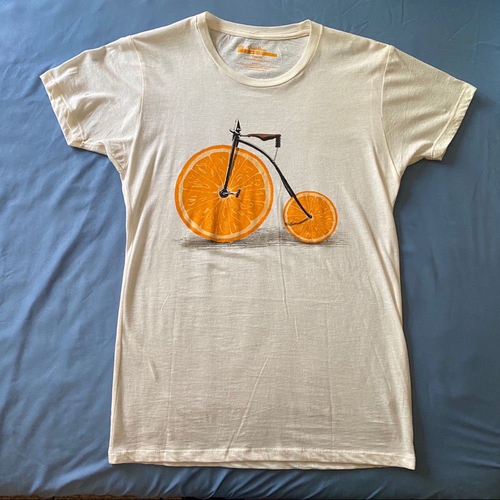 NWOT "Vitamin" Threadless T-shirt